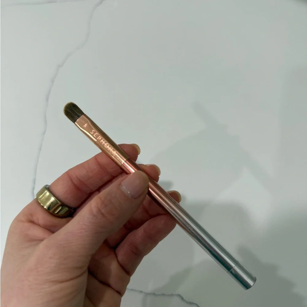 Sephora Dual-Tone Magnetic Makeup Brush